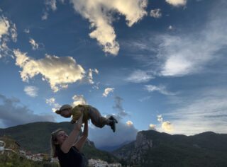 Miró on Olympus

What is happiness?
Coming to Greece with my 2-year-old son, reaching Olympus, walking through a seaside campsite, and petting cats.

🇬🇷✨🐾

#GreeceDiaries #Thessaloniki #MountOlympus #TravelWithKids #MomAndSon #SeaTherapy #BurnoutRecovery #WhatIsHappiness #SlowTravel #GreekVibes #CreativePause #FamilyAdventures #SoulRest #LifeNotes #SimpleJoys